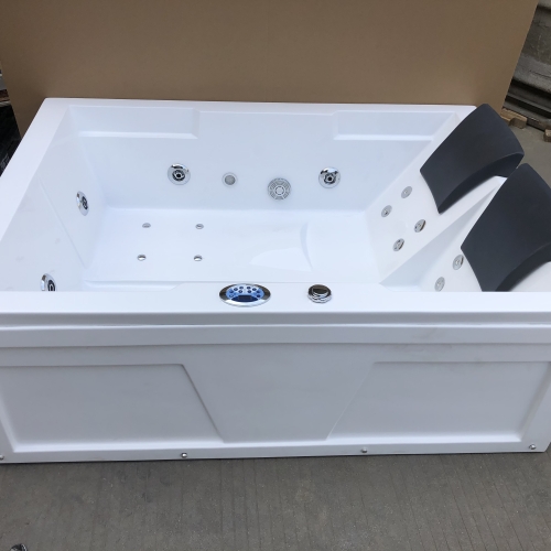 2 People Massage Bathtub Without Faucets